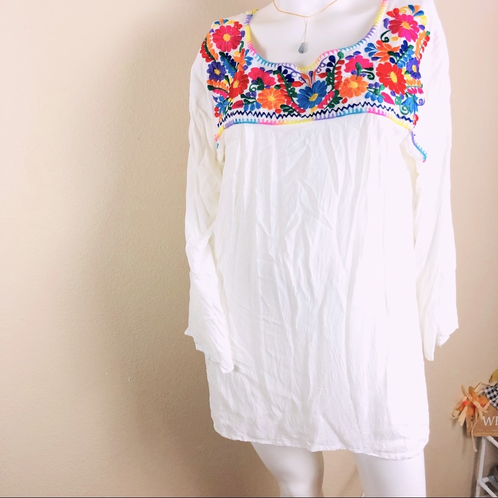 Mexican Embroidered White Floral Shirt Size XXL
